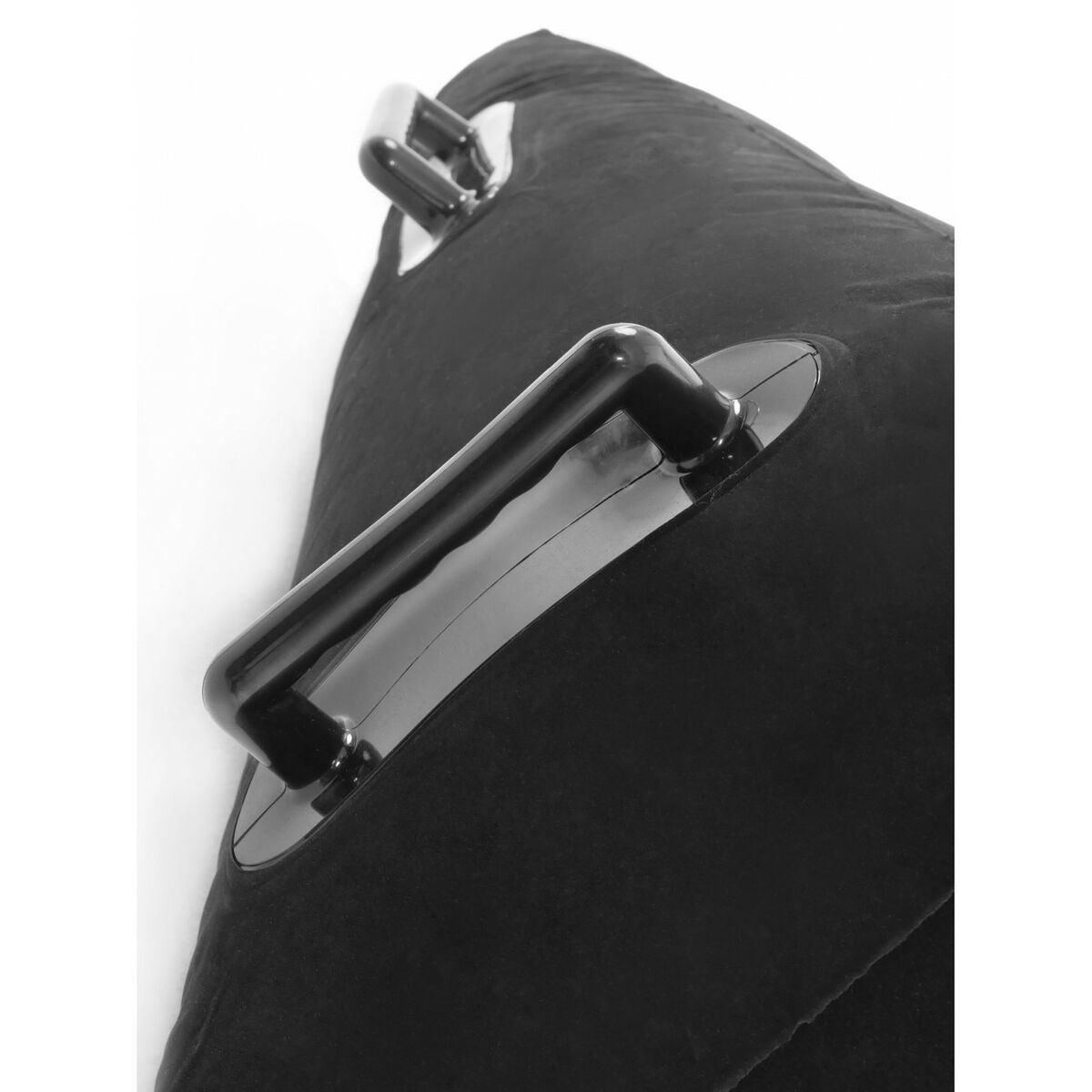 V1HB0AE20AB14EFA6E91255597F75AB8901RP8