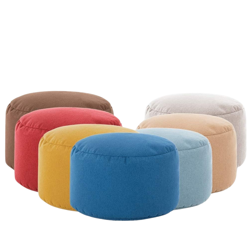 Petit coussin pouf de différentes couleurs