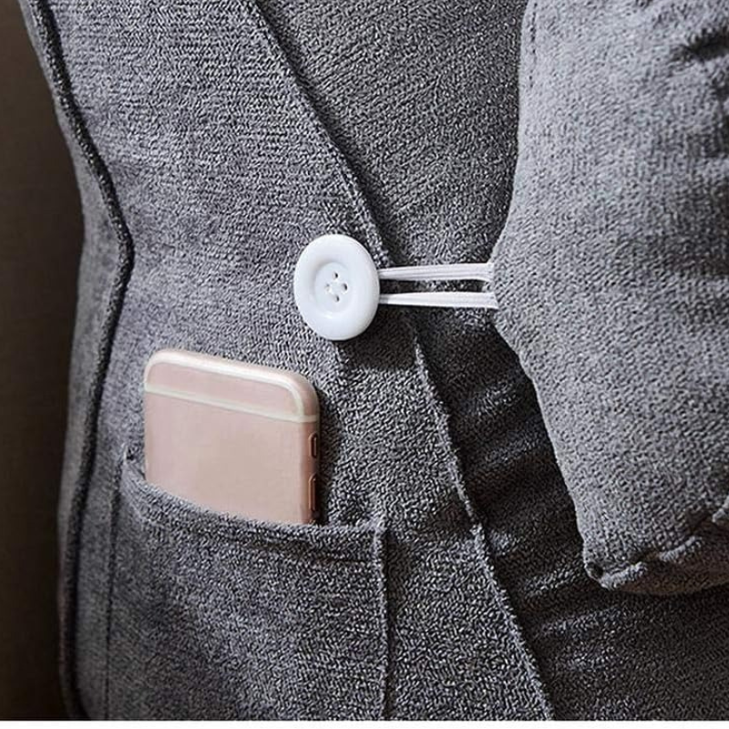 poche latéral du Coussin de lecture pour canapé avec un téléphone à l'intérieur