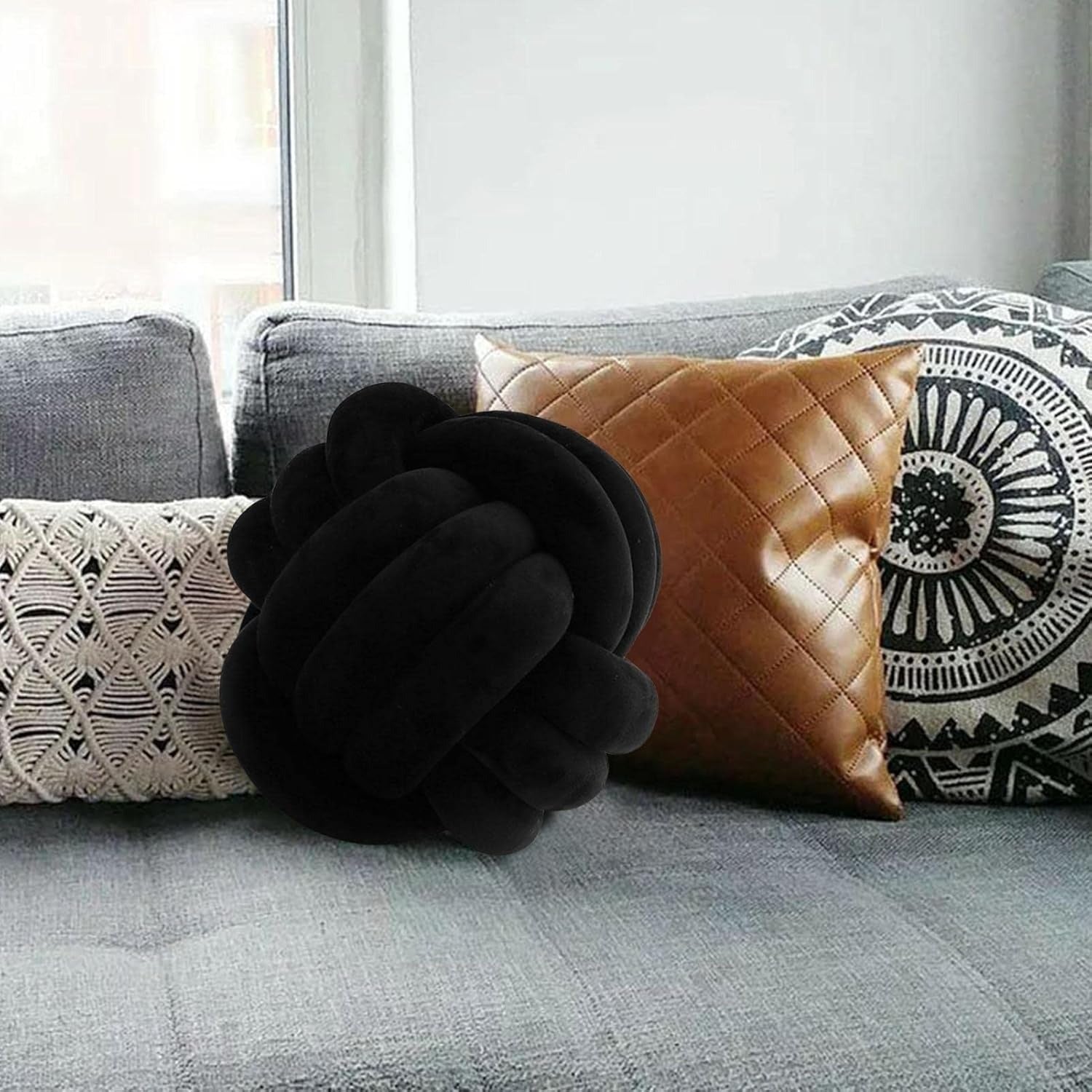 Coussin noeud noir