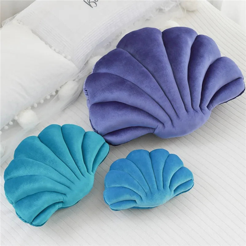 Coussin coquillage bleu confortable