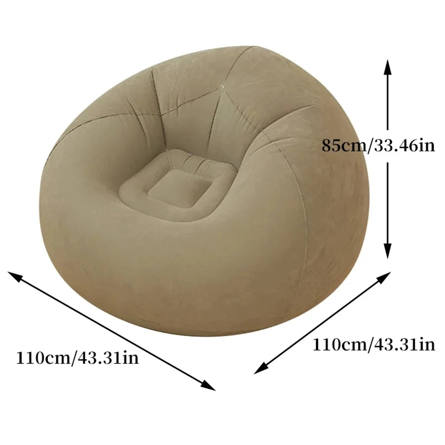 Coussin pouf extérieur imperméable gonflable sur fond blanc avec dimensions indiqué