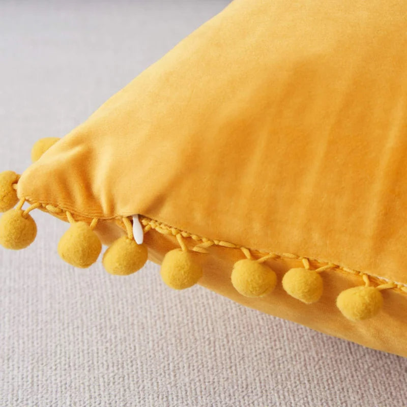 Coussin déco orange et carré de style moderne