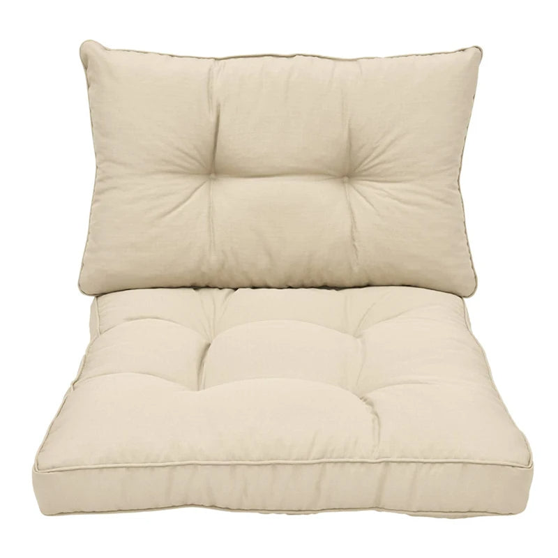 Coussin salon de jardin pour chaise d'extérieur ici sur un fond blanc.