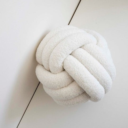 Coussin boule blanc