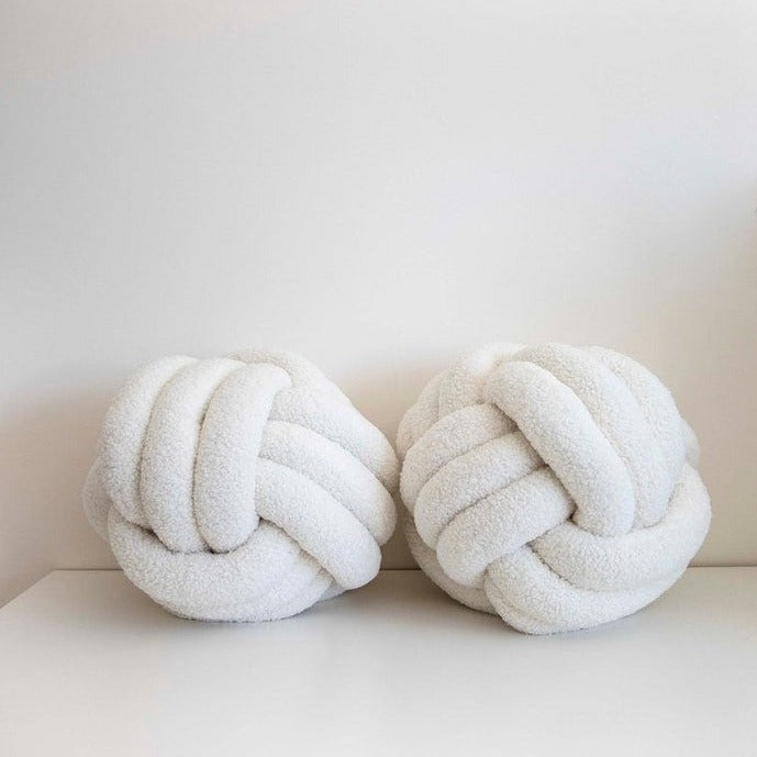 Coussin boule blanc